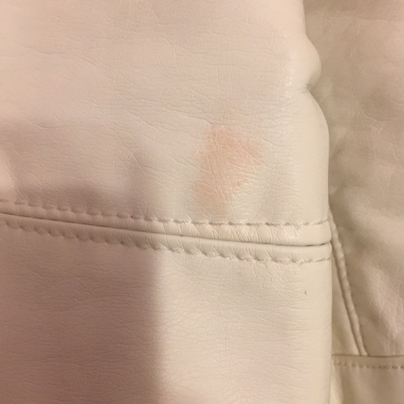 Cream/ Off White Faux Leather jacket - Picture 5 of 6